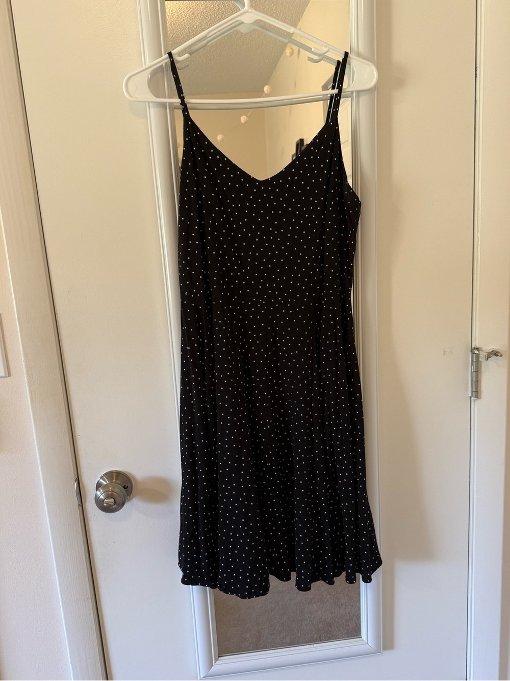 Old Navy Women’s Black Polka Dot Dress